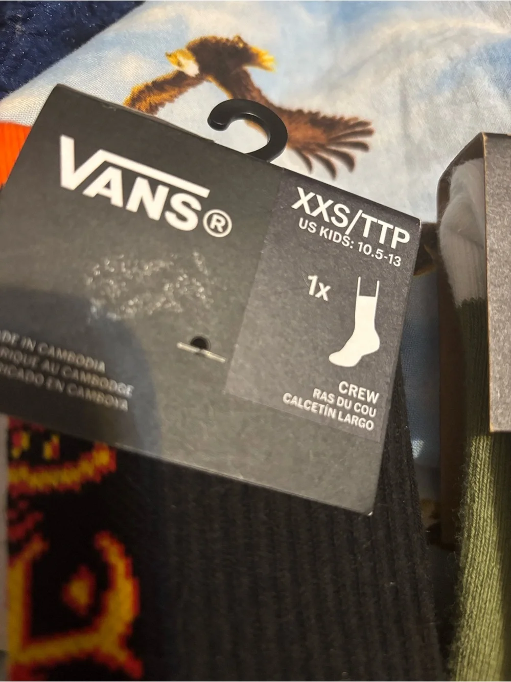 2 pairs of boys vans crew socks 10.5-13 nwt